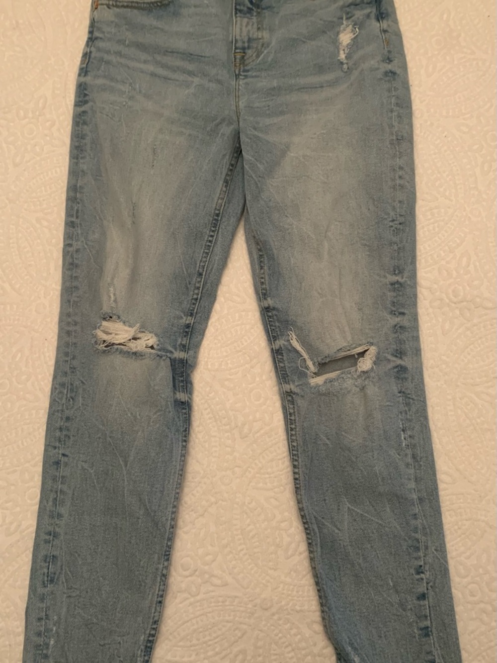 Vigoss Light Blue Distressed Straight Leg Jeans